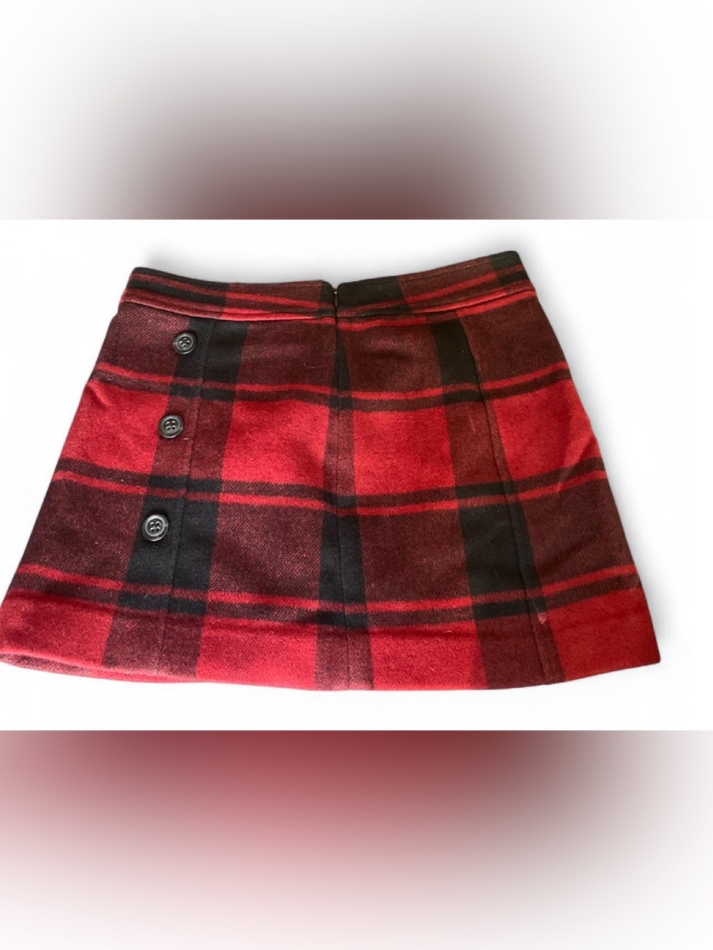 GAP Red and Black Plaid Button-Front Mini Skirt - Picture 2 of 4